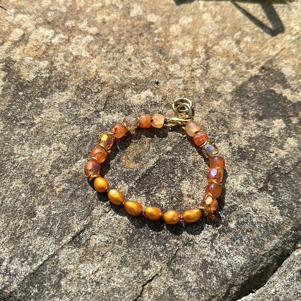Autumn 🍂 pearl bracelet - Picture 4 of 6